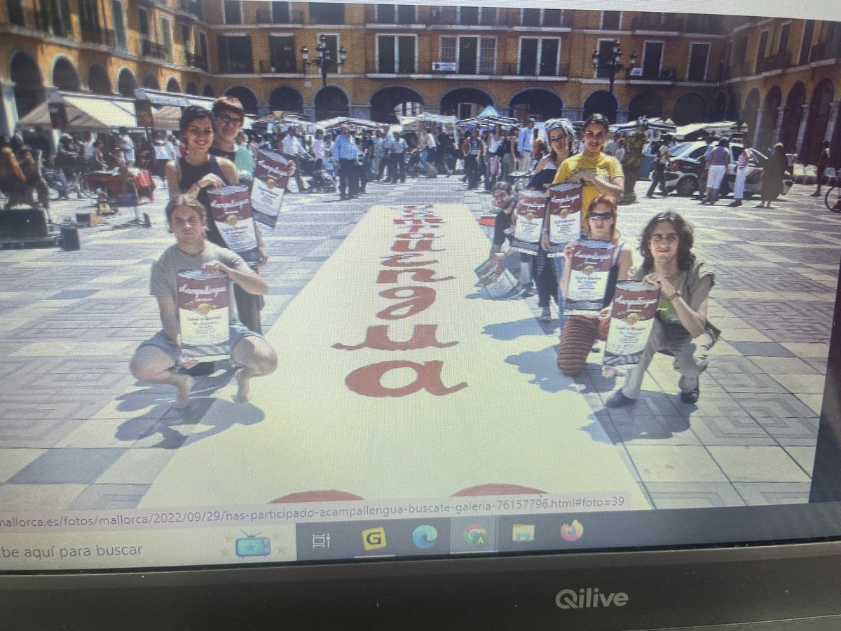 marcontenta's tweet photo. Foto de l’acampallengua, no se de quin any. A veure si em trobau #acampllengua #jovesdemallorcaperlallengua #mallorca https://t.co/57WRDhHIAe