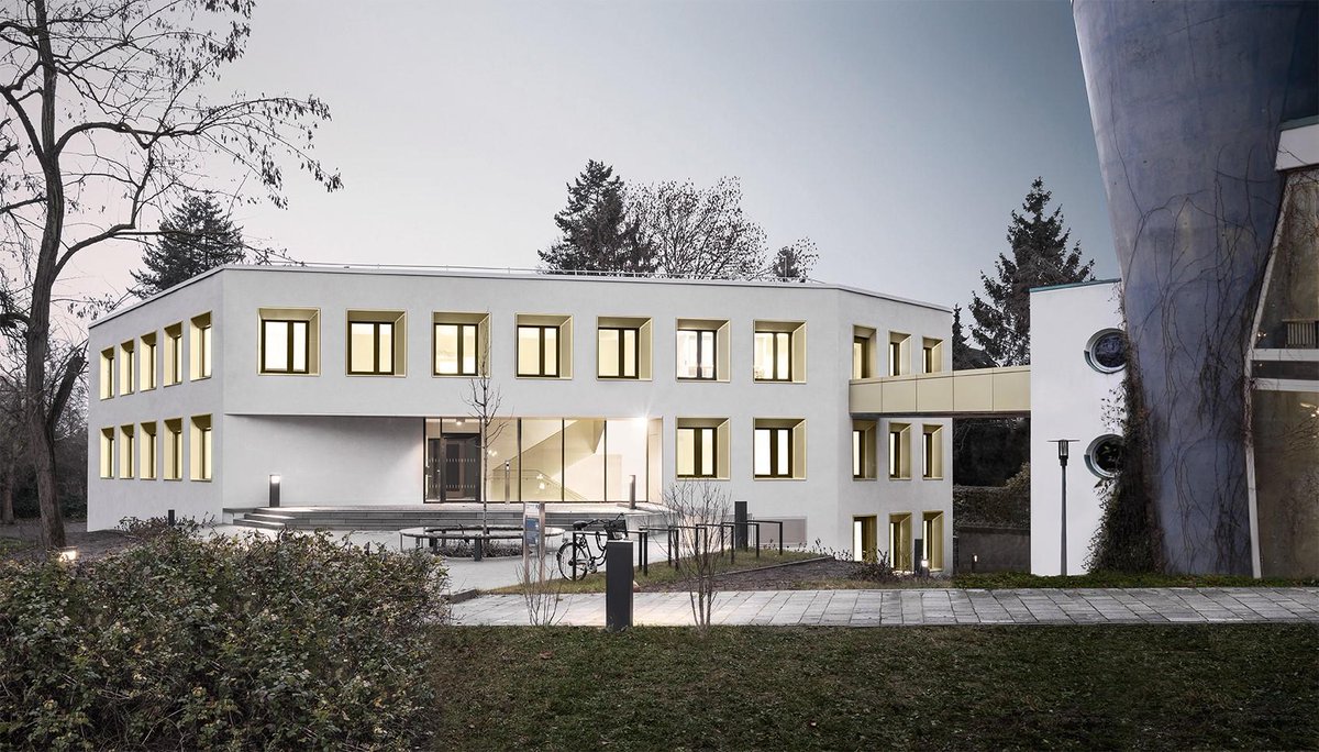 Frank Fischer (@umblaetterer) on Twitter photo ⚡ Promotionsstelle (m/w/d, 50%, E13 TV-L FU) an der <a href="/FU_Berlin/">Freie Universität</a> im Projekt »Digital Observatory of World Literature« <a href="/EXC2020/">EXC Temporal Communities</a> <a href="/FSGS_FU/">Friedrich Schlegel Graduiertenschule</a>
#DigitalHumanities #Datenmodellierung #Wikipedia #Wikidata #Programmierung
(Deadline 13.11.2022)
fu-berlin.de/universitaet/b… ⚡ Promotionsstelle (m/w/d, 50%, E13 TV-L FU) an der <a href="/FU_Berlin/">Freie Universität</a> im Projekt »Digital Observatory of World Literature« <a href="/EXC2020/">EXC Temporal Communities</a> <a href="/FSGS_FU/">Friedrich Schlegel Graduiertenschule</a>
#DigitalHumanities #Datenmodellierung #Wikipedia #Wikidata #Programmierung
(Deadline 13.11.2022)
fu-berlin.de/universitaet/b…