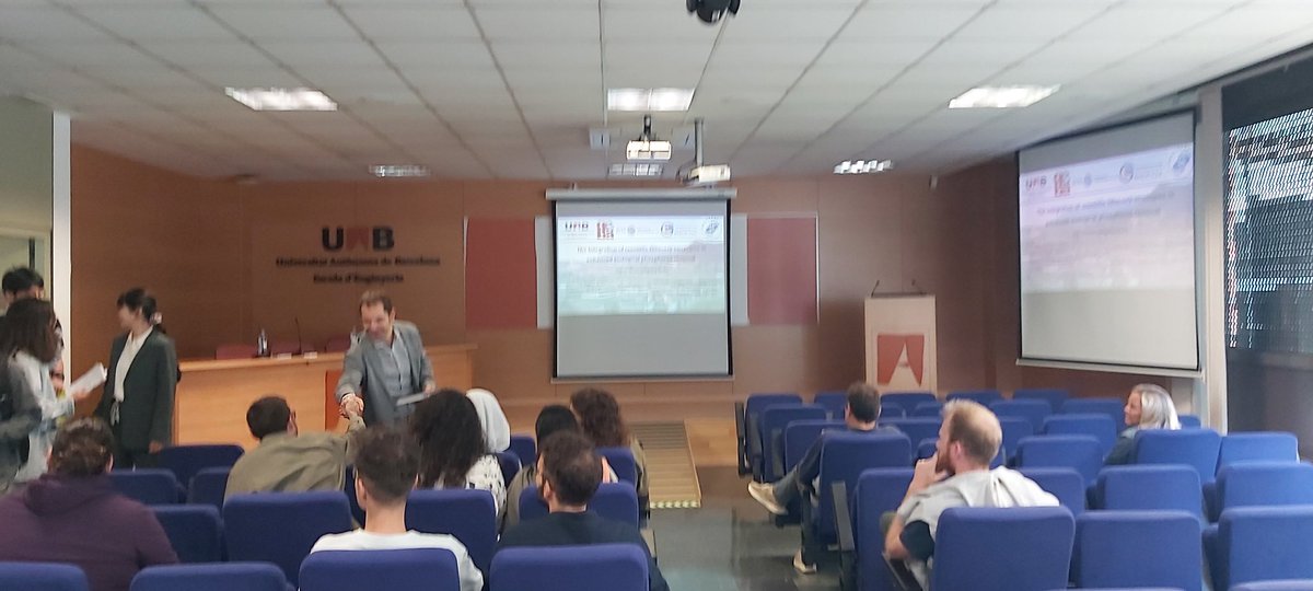 GENOCOV's tweet photo. Just starting the PhD thesis defence by Congcong Zhang @CongcongZhang1  Supervised by @jabl69 @AlbertGuisasola Panel by @JulianCarrera9 @MagriAlbert and Zhou Yan https://t.co/oNHcsZeBPc