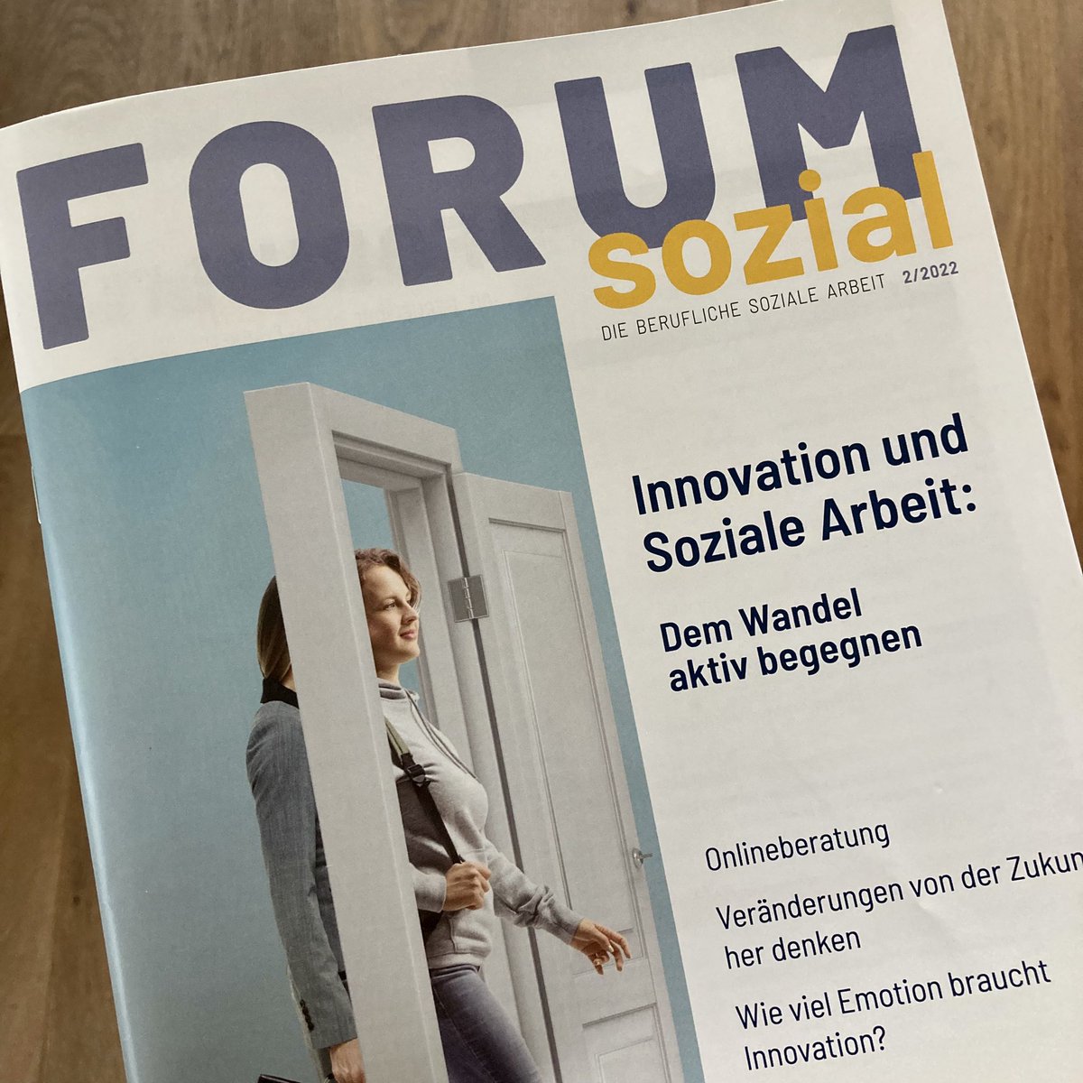Gerade im Briefkasten: #ForumSozial Mit Artikeln von @EmEngelhardt <a href="/HendrikEpe/">Hendrik Westerhaus</a> <a href="/wolfgramm17/">wolfgramm</a> @sozialpr und mir. Wie Hendrik schon gepostet hat: tolles Klassentreffen. Freue mich auf das geballte Wissen!
