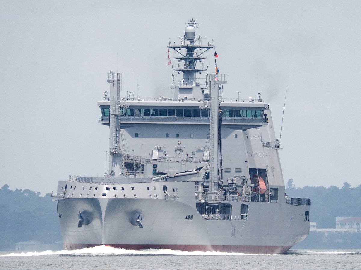 Straits Sights tweet media