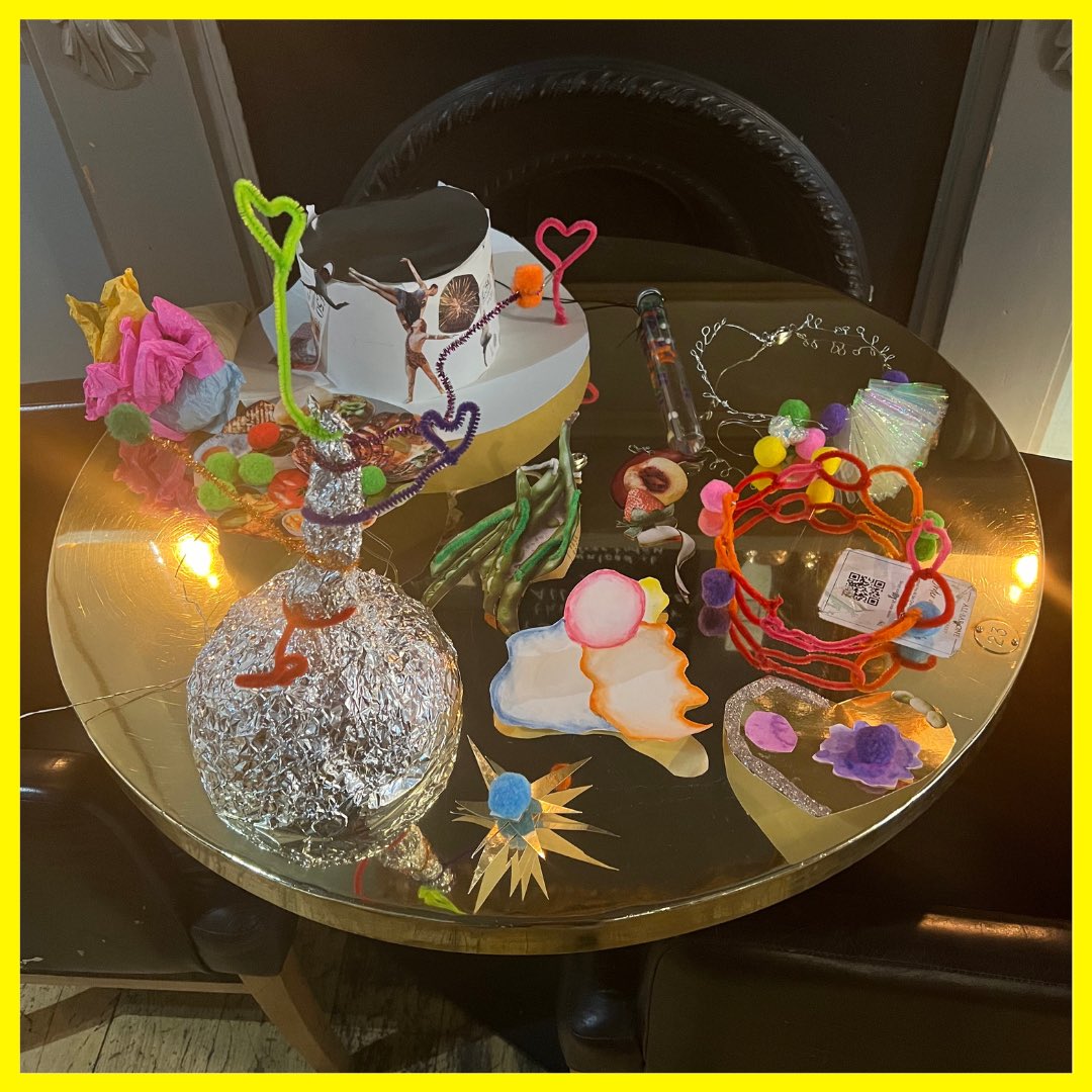 round__lemon's tweet photo. A huge thank you to everyone from Bruntwood who came down to take part in our ‘Wear It With Pride’ workshop at All Bar One. We had such a great time making wearable art with you all and sharing what we made with each other. An extra thank you to Pia and Aaron for all their 1/2 https://t.co/WcJQEKoCnC