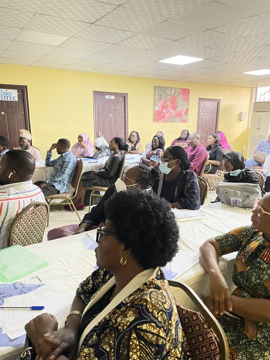 tochi_ayoolag's tweet photo. Workshop on Post Tuberculosis lung disease in collaboration with the pan African thoracic society  #PanAfricanLunginitiative #PALI2022 #worldlungday #healthylungforall @patscommunity @LUTHofficial @Makky_oz @ujuozoh @atscommunity https://t.co/mKHeeahMxf