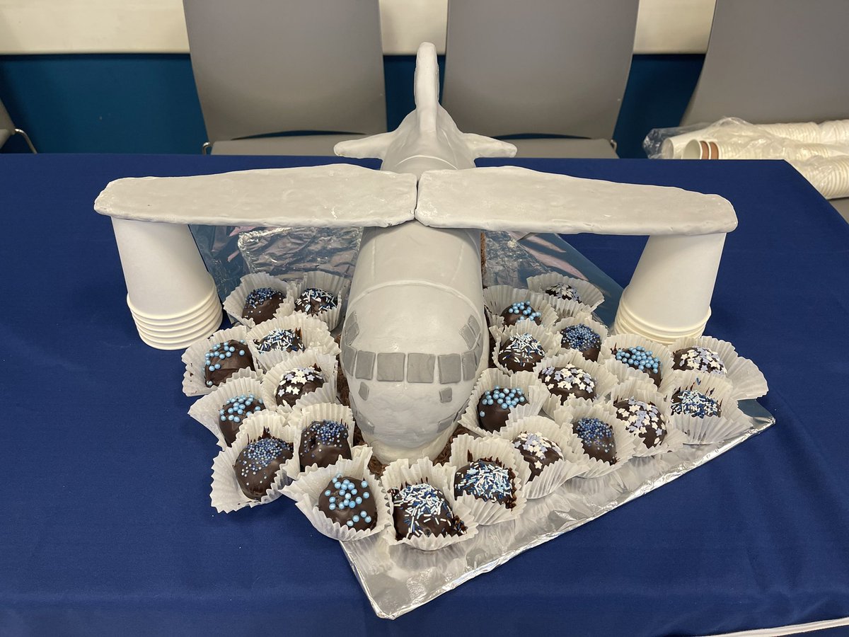 spikeisfoo's tweet photo. Rather pleased with my #C130 cake for the @MarshallADG @macmillancancer coffee morning… #GBBO here I come 😜 https://t.co/GFywQevVtS