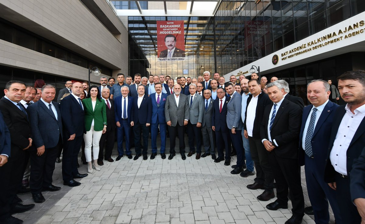 IspartaTSO's tweet photo. TOBB Başkanımız Sn. @RHisarciklioglu'nun teşrifleriyle Isparta Ticaret ve Sanayi Odası Ekonomi Kampüsümüzün açılışı gerçekleştirildi. https://t.co/aJmr9QxjZF