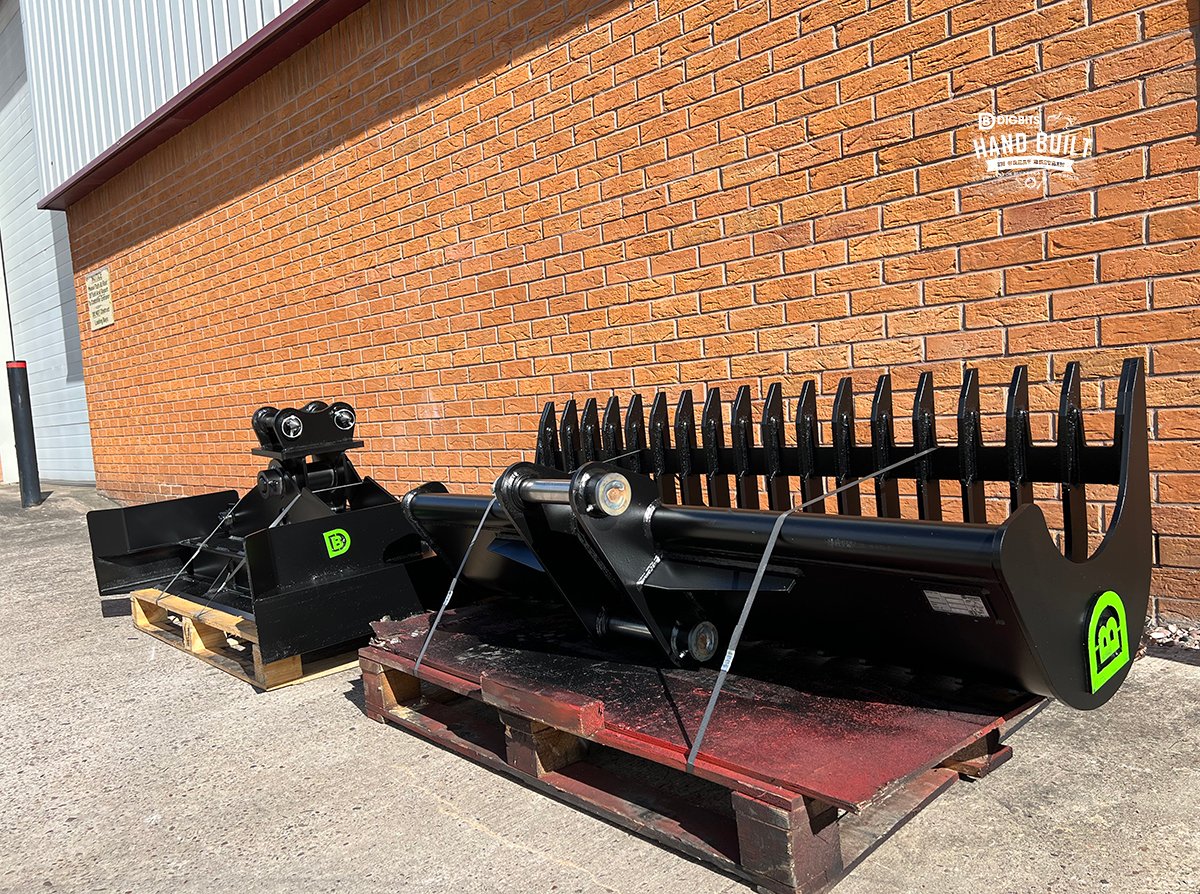 Moving metal!

General Purpose Rake and a hydraulic-tilt Grading Beam, custom built for clients, ready to ship out to work.

Browse the range: digbits.co.uk/excavator-atta…

#excavatorrake #excavatorgradingbeam #diggerrake #excavatorattachments #ukmfg #ukmanufactured #ukmanufacturing🇬🇧