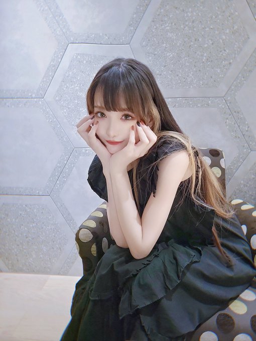 コスプレイヤーしろさきのTwitter画像27