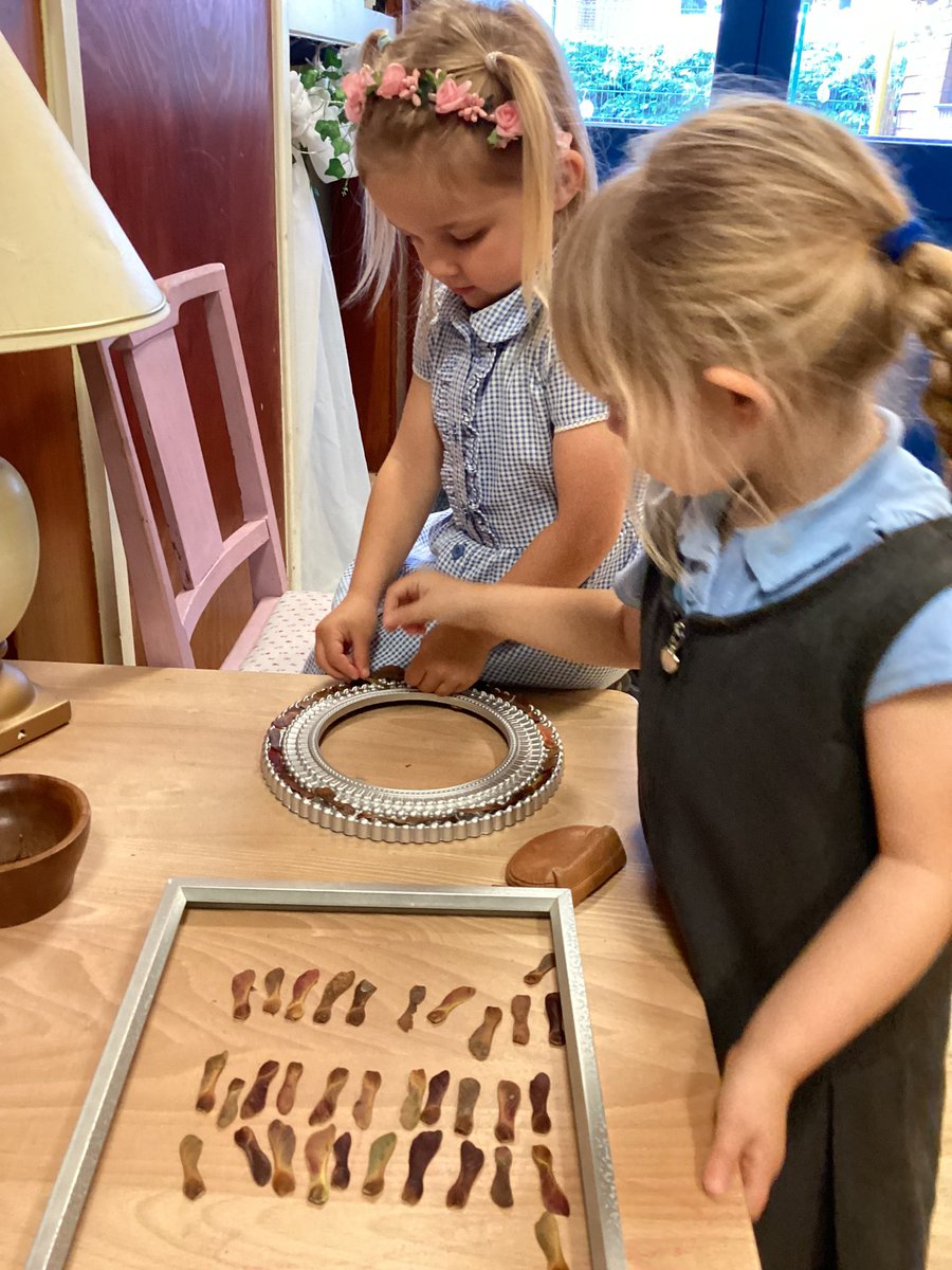 EYFS_WIA's tweet photo. Look what we have been doing with our Autumn treasures this week....patterning and pouring.
@Office_WIA @whitchurchCEFed @StBartsTrust @welovecuriosity https://t.co/0k0096K5wX