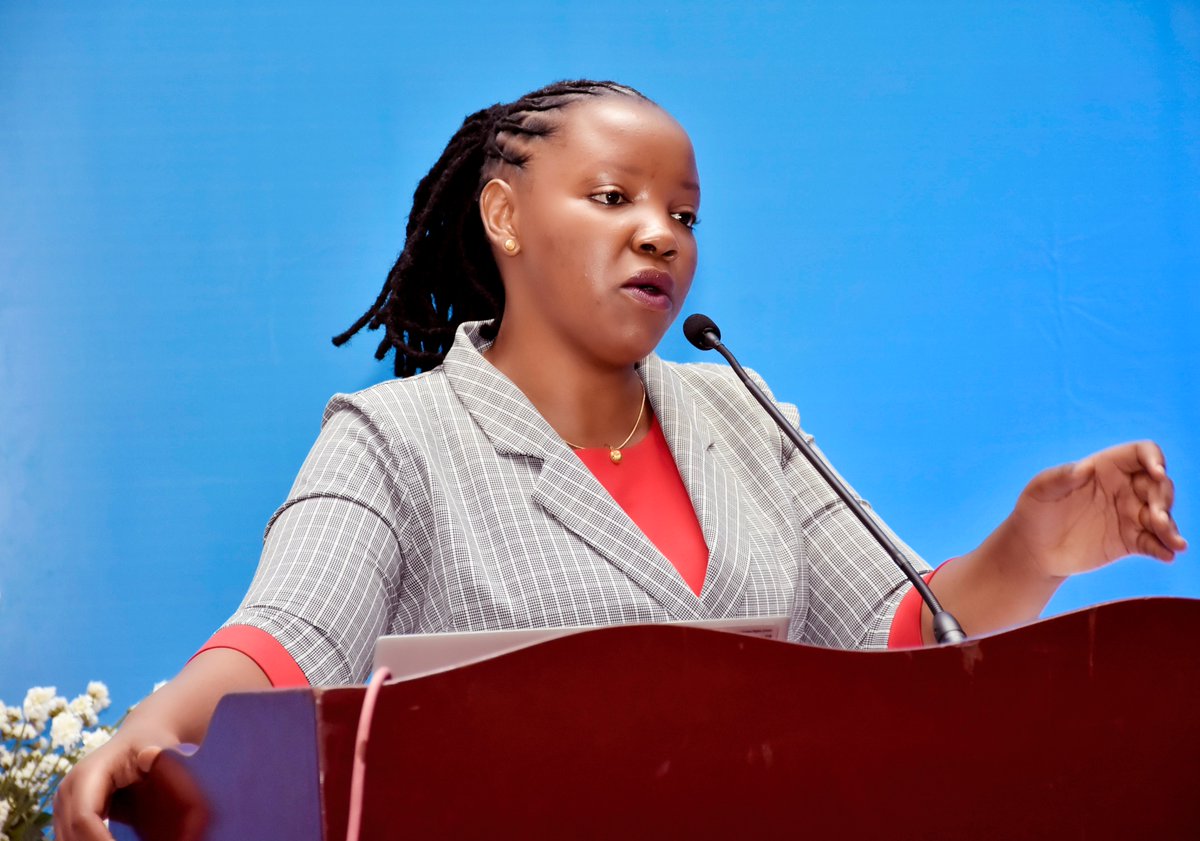 humanrightstz's tweet photo. Meneja #Utetezi wa Taasisi ya #Twaweza (@Twaweza_NiSisi), Annastazia Rugaba ambaye pia ni Makamu Mwenyekiti wa Bodi ya Wakurugenzi ya Kituo cha #Sheria na #Haki za #Binadamu (#LHRC) akizungumza wakati wa Uzinduzi wa Ripoti ya #BizHumanRightsReport2022 #BizHumanRightsReport2022 https://t.co/ATrGNHM4Pg