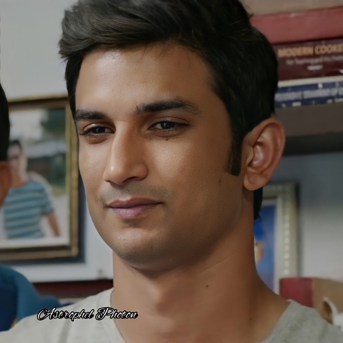 AstrophelPhoton's tweet photo. Real life heroes give a Recognition to Reel Heroes but in B-wd history a Reel Hero give Recognition through his Hard Work & Dedication.
@itsSSR
#6YearsOfSSRAsDhoni
Sushant Became Dhoni https://t.co/Z28LuJVEFS