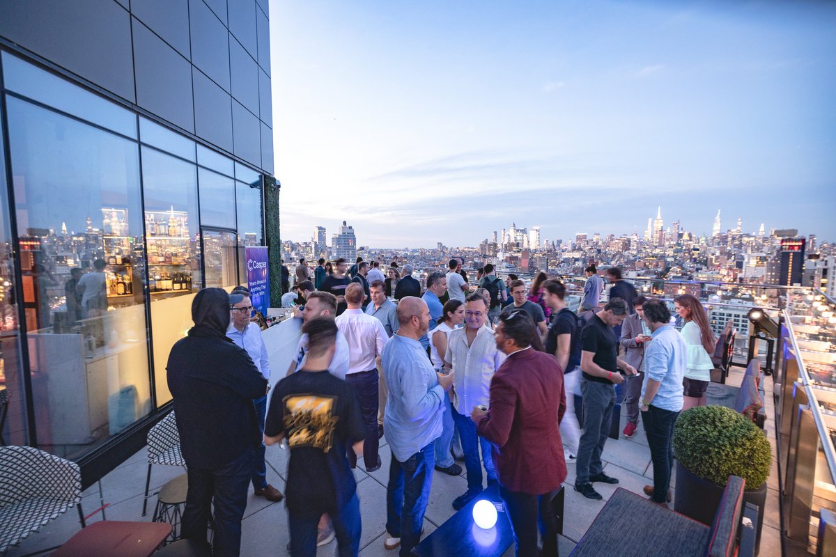 Casper_Network's tweet image. Casper spotted above and beyond the #NYC skyline 🚀

Check out some shots from our @MessariCrypto #Mainnet2022 networking party! 

We look forward to seeing you all at the next event - @CoinDesk I.D.E.A.S. 2022 conference in New York.