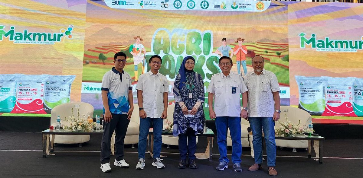 PusdiktanRI's tweet photo. Kerjasama dengan Petrokimia Gresik, Kementan Terjunkan Mahasiswa Polbangtan Magang Program Makmur https://t.co/G4LWUN7O8L