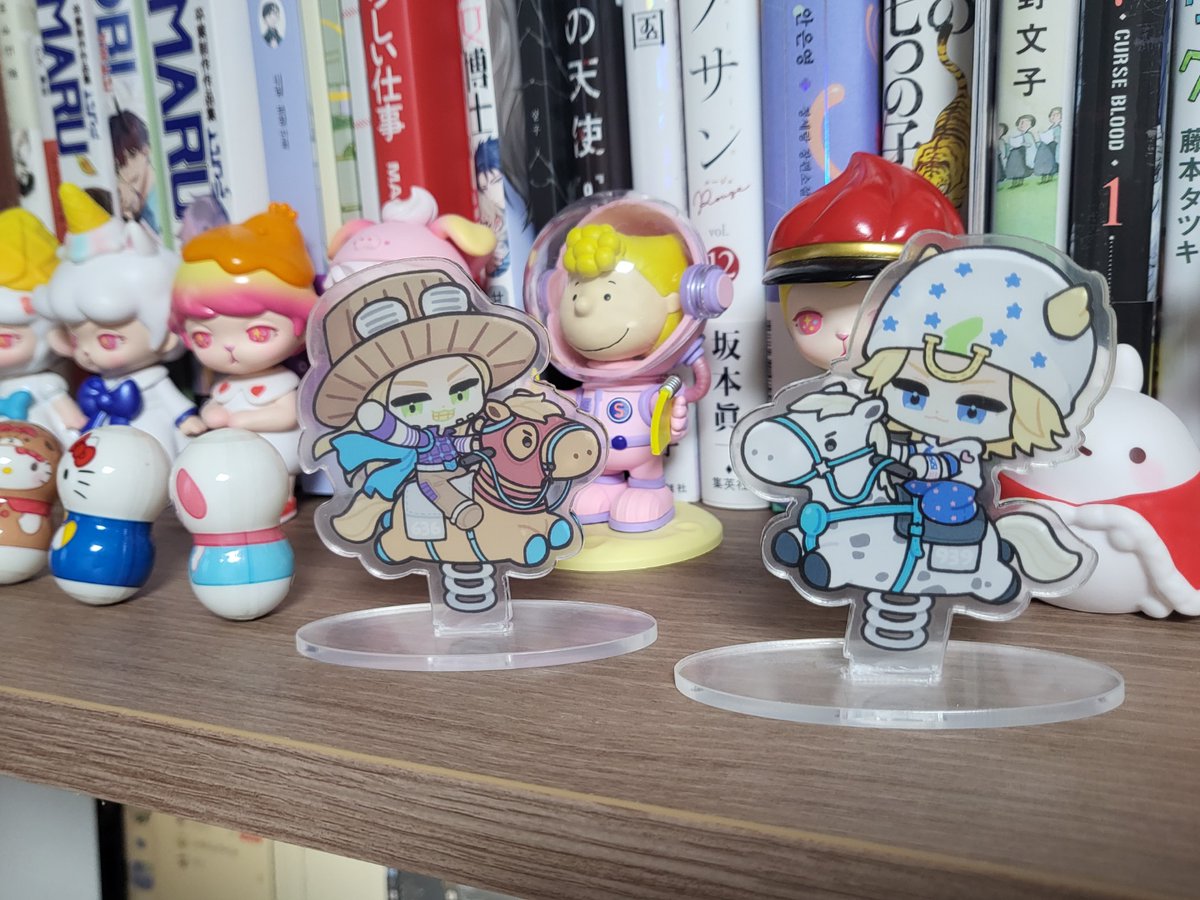 진짜 미루고미루고미루고
미루고미루고미루고미루던
방정리를 싺싺 다 하고
드디어 이걸 세워보는. .
( 너무.너무 귀.엽다~! )