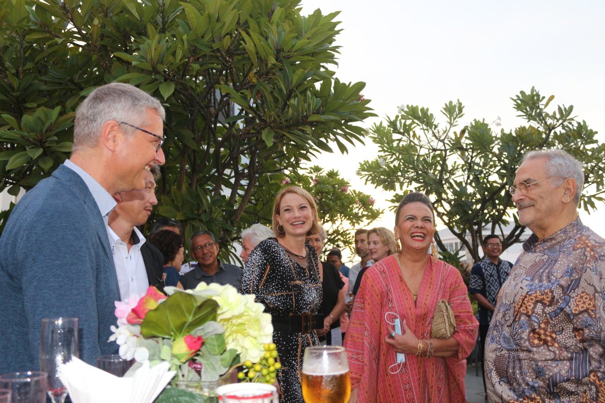 EU_TimorLeste's tweet photo. It was a great opening of Dili International Film Festival 2022 by H.E Dr @JoseRamosHorta1, President of the Republic of Timor-Leste and as the patron to this film festival.
@eu_eeas @EU_Partnerships #Diff22 #TimorLeste https://t.co/dc50KtbMQ3