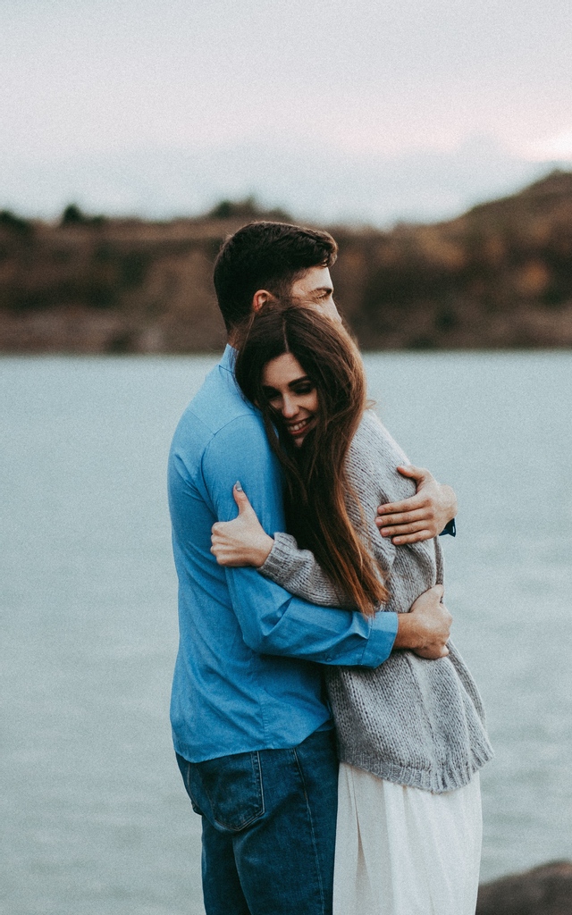 BramblePrints's tweet photo. Just got engaged? 💍

Celebrate your engagement by creating a personalised photo map print for you both to treasure forever!

#shesaidyes #engaged #wedding

https://t.co/zUbAT9ea7u https://t.co/KpbZwFXF61
