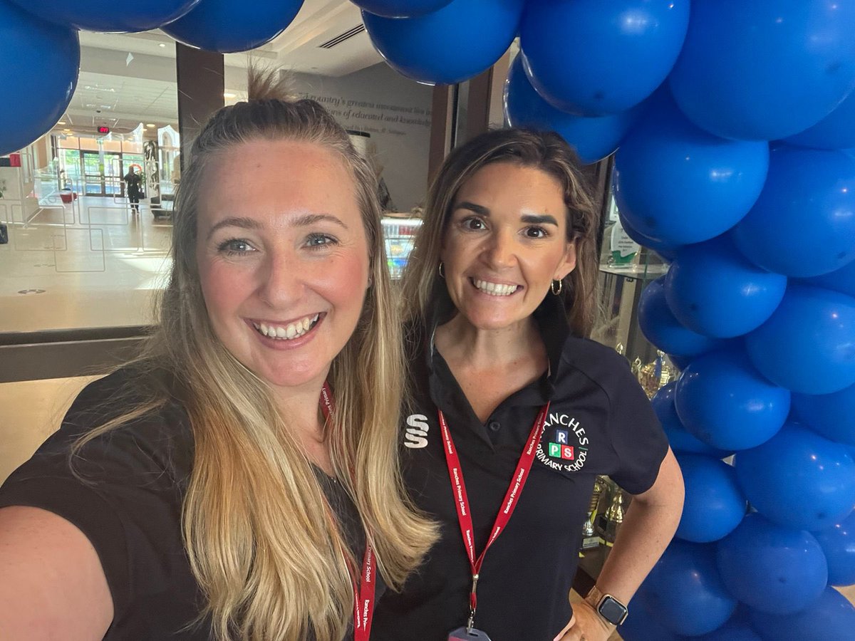 AmycCarroll's tweet photo. Global Be Well Day 2022…What a day! @PositiveEwe and I are so proud of our beautiful community #GlobalBeWellDay #CognitaWay #RPSDubai #Wellbeing https://t.co/jBfjpUtxPj