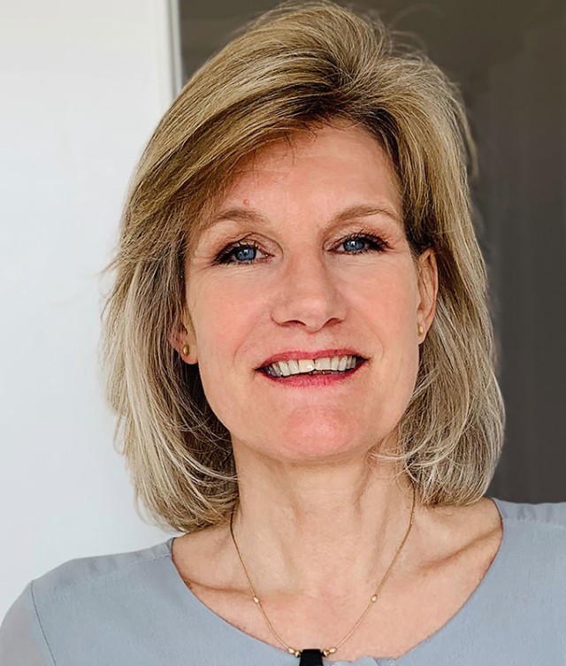 Greetings from the AiRMOUR External Advisory Board member Judith O'Meara <a href="/EITUrbanMob/">EIT Urban Mobility</a> 'Providing a holistic future-forward vision is essential for implementing UAM and drone services - improved collaboration between private and public is the key.' ➡️airmour.eu/greetings-from…
#H2020