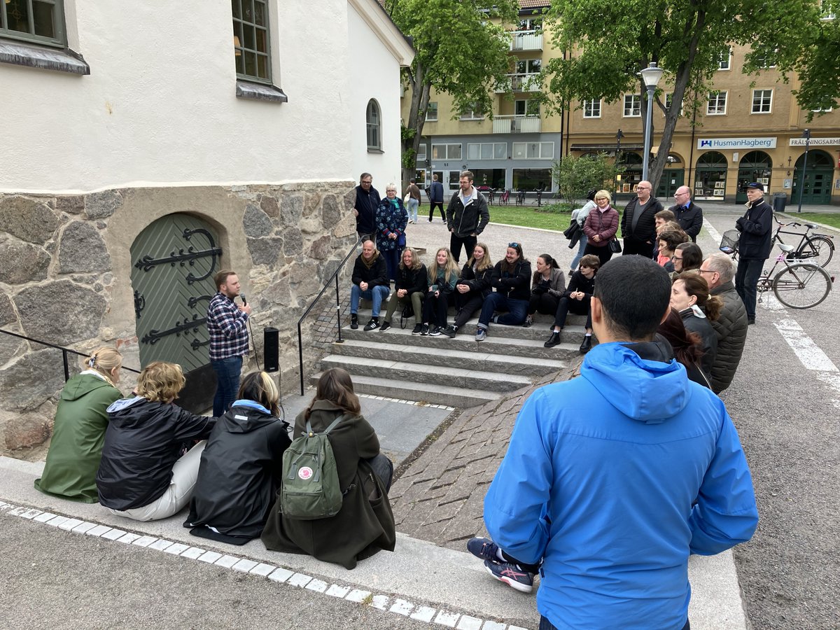 En vecka kvar! Guerrilla Stand Up på Ebbepark. Mer info: secure.tickster.com/sv/ffz6372rrc2…
 #Linköping