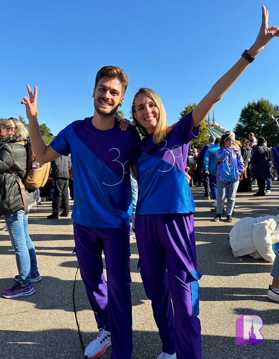 DLPReport's tweet photo. ✨ Guests in fun #DisneylandParis30 outfits they designed, here for the last day of “Dream… and Shine Brighter” https://t.co/RWNXNke9S6