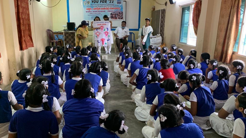 MMargadarshi's tweet photo. A menstruation Hygiene session ( you for '22)was organised at Budha school for girls of Marine Fisher community. Adolescent girls were given awareness on body changes, menstruation hygiene, reuse of sanitary sustainable pads to protect their  health &amp; environment.
 #hygiene https://t.co/9WIoT9M9Uu