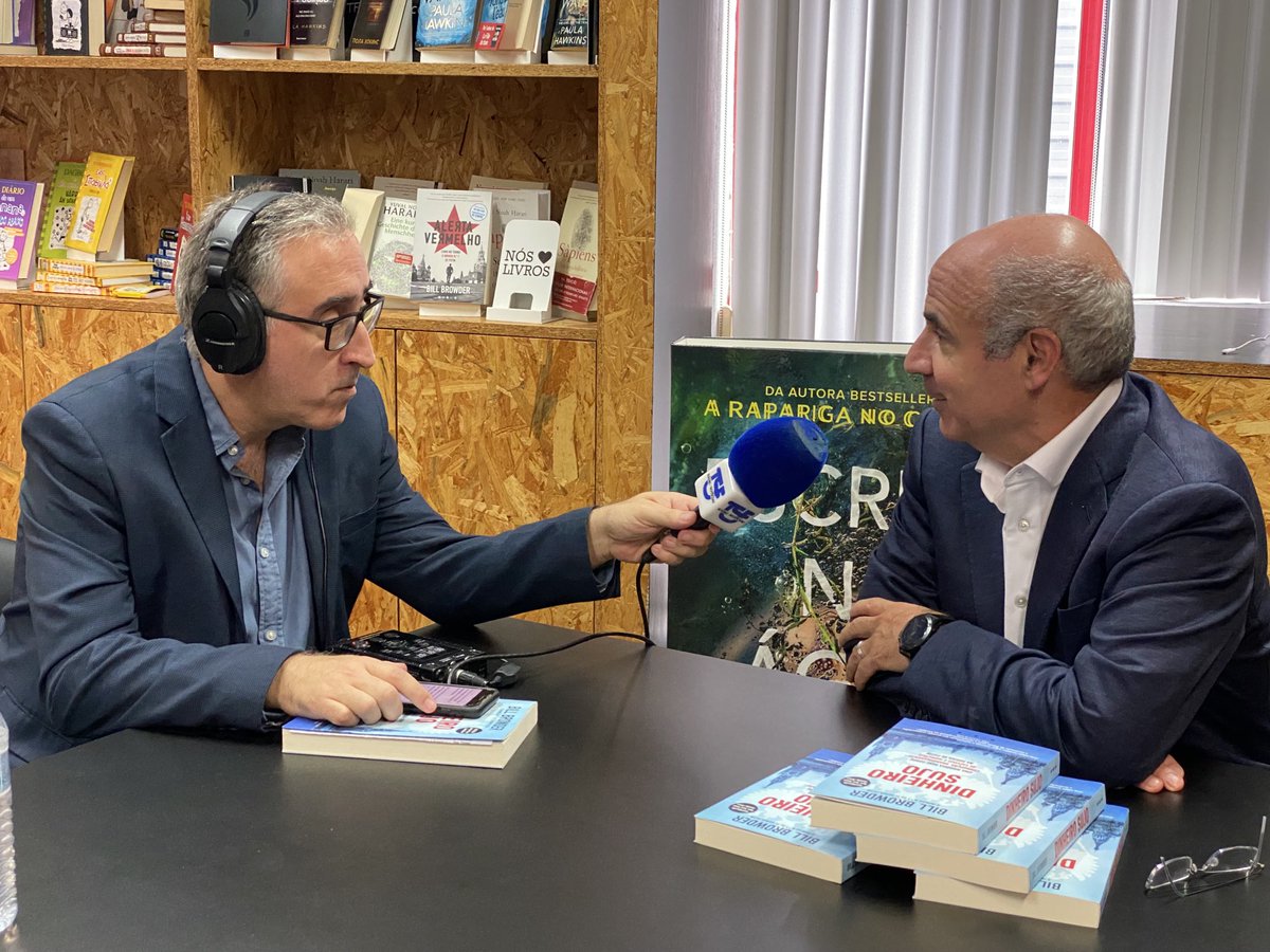 Billbrowder's tweet photo. Excellent day in Lisbon to launch the Portuguese version of my book Freezing Order (the Portuguese translation of the title is Dirty Money). It’s far away from Russia here, but they’re starting to understand how dangerous and corrupt Putin is. https://t.co/PW0V1B7jEO