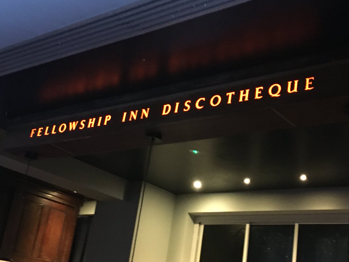 Fabulous evening last night at the <a href="/LewishamMusic/">Lewisham Music</a> spectacular as part of <a href="/WeAreLewisham/">WeAreLewisham</a> hosted by <a href="/fellowship_inn/">The Fellowship Inn</a> We have a lot of exciting talent in the borough - well done to everyone involved! And I was happy to see this lovely piece of retro signage back in action!