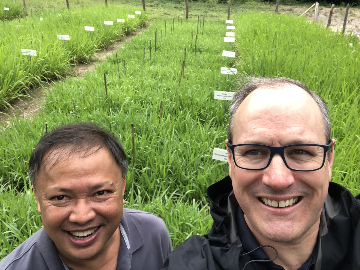 _mattdenton_'s tweet photo. Great to meet with our @ACIARAustralia partners from NAFRI and NUoL today in Laos and to visit superb field trials I’ve only previously seen online, due to being away for >2 years @waiteresearch @UofA_SET @DentonLab #forageoptions https://t.co/uAPzo3eqTa
