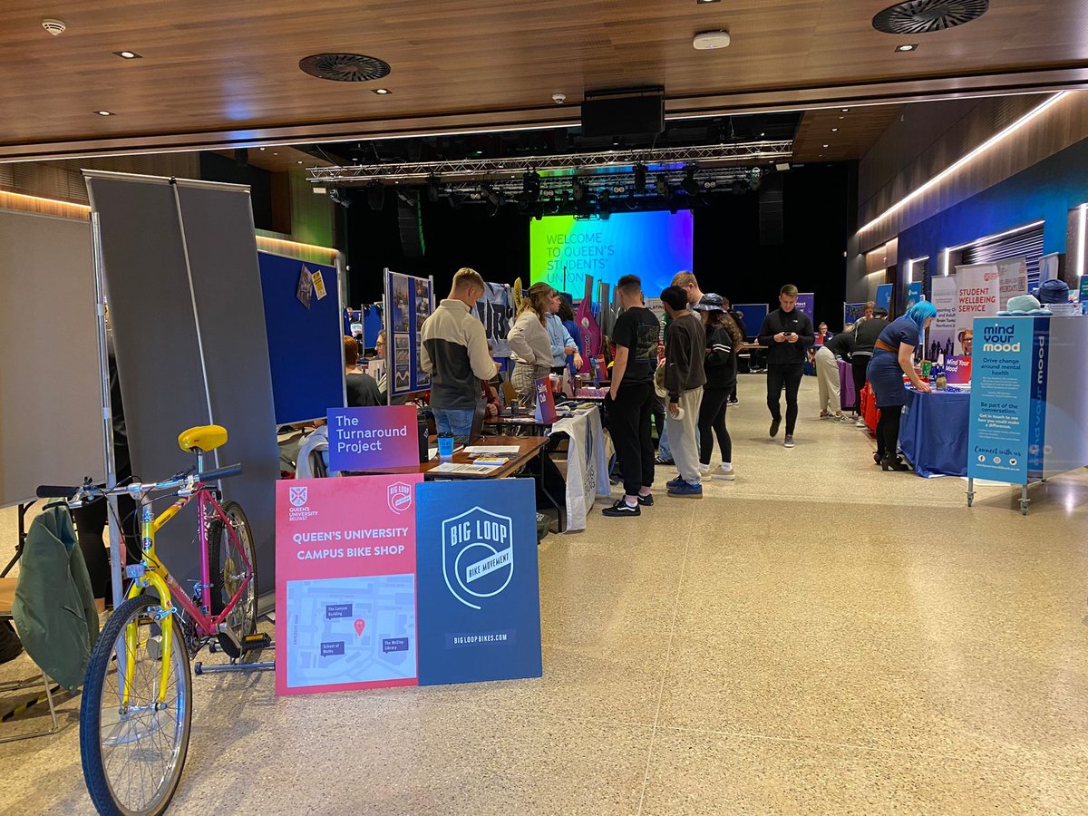 turnaroundproj's tweet photo. We loved meeting students at Queens University Fresher's Fair on Wednesday!
#socialenterprise #DoTheWork #makethechange #transitionalemployment https://t.co/qVF8pr7f25