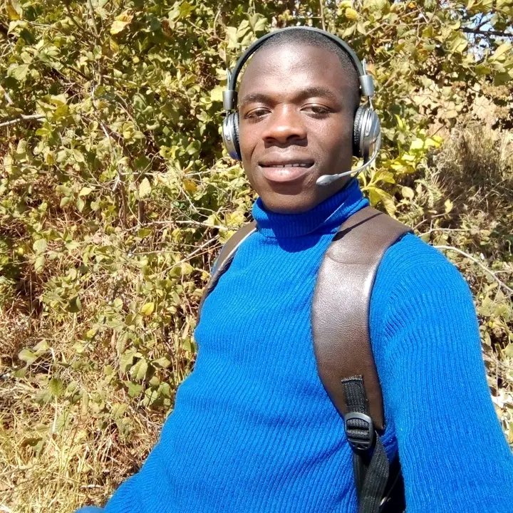 ALupamba tweet picture