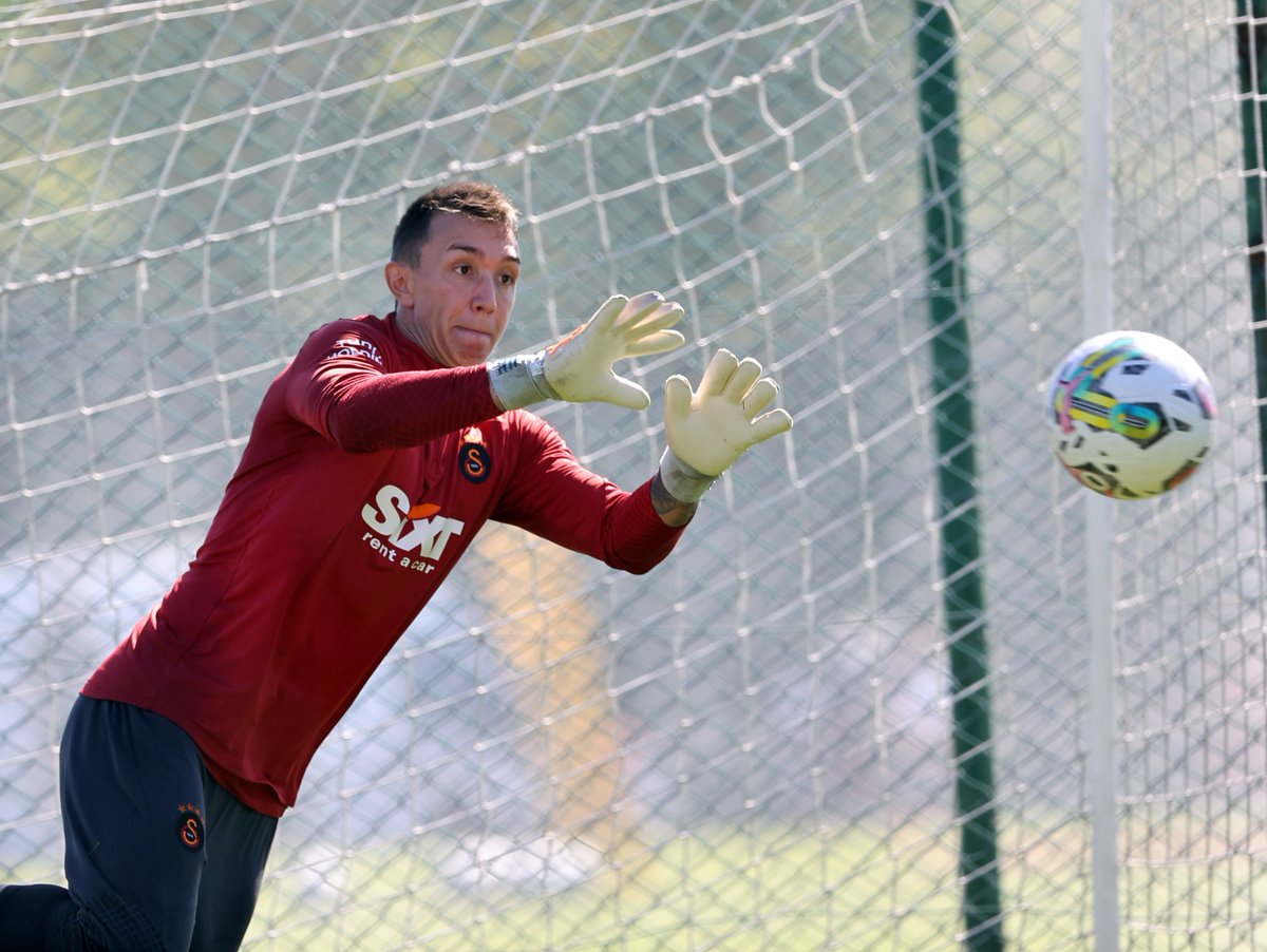 Galatasaray EN tweet media