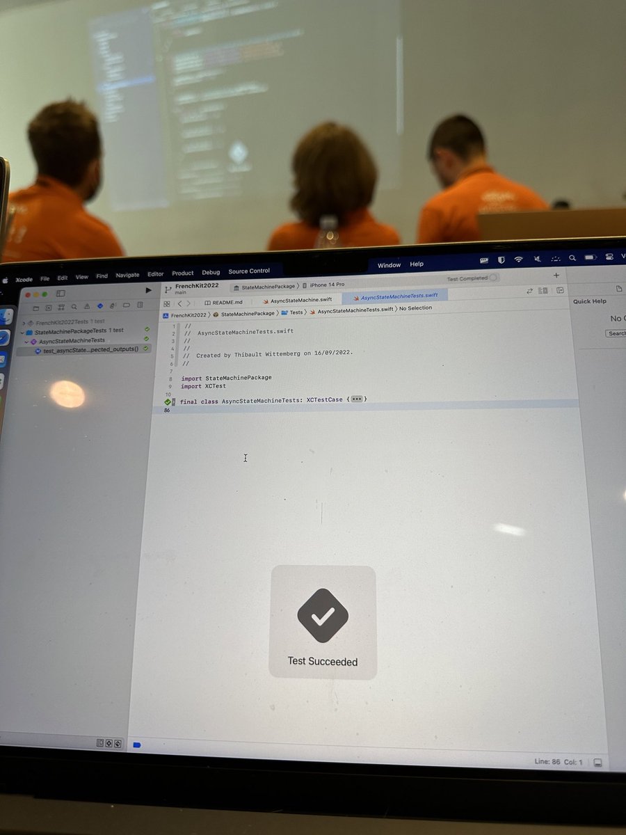 Deanatoire's tweet photo. The best feeling ever ; when building a swift state machine at frenchkit with @nakodark at #FrenchKit https://t.co/vANuuxyDX1