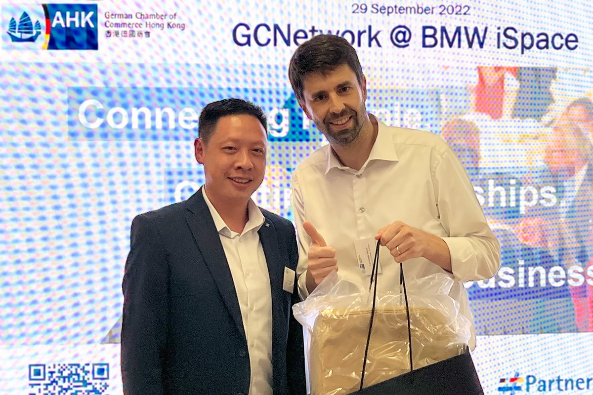 GICGCCHongKong's tweet image. Wow! More than 100 members &amp;amp; guests joined our #GCNetwork @ BMW iSpace last night, making it our biggest #networking event of the year so far. Special thanks to our premium partner #BMW for hosting us! Look out for our next event in October! 😎
#GCCHK #BMWHK #PartnerForNetworking