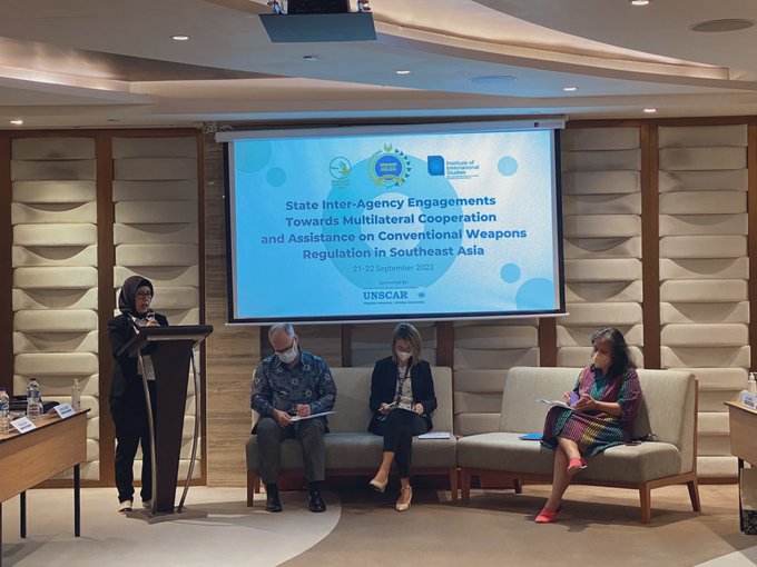 UNRCPD's tweet photo. Last week we attended @UNSCAR sponsored workshop on State Inter-Agency Engagements for Multilateral Cooperation on #ConventionalWeapons Regulations in #SoutheastAsia, organized by @NonviolenceAsia. A great opportunity to discuss regional approaches to tackle #SALW proliferation. https://t.co/BfZIwdXEIu