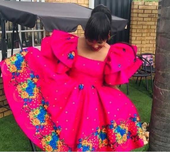 George khoza on X: @kereadysa My tsonga traditional attire that is full of  vibrant and bright shades of colours, it inspires numerous South Africa  urban wedding designs #CULTURELOVE #keready #heritageday #heritagemonth # culturelove❤️