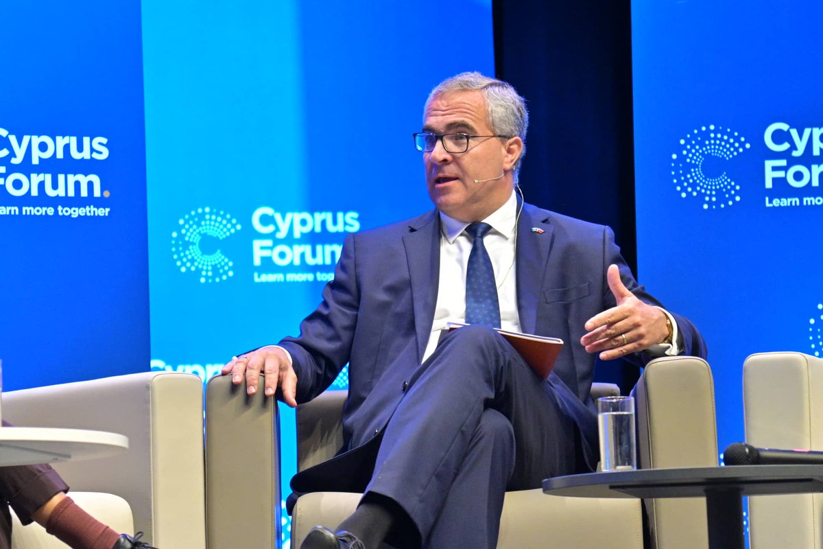 CypForum's tweet photo. “#Participatory #Education: Reforming, Transforming and Advancing Education in an Evolving World” by #csicy. Now on the stage of #CyprusForum @MichalMlynar, @NKizilyurek, Dr. Lucy Avraamidou, Dr. Katerina Theodoridou, in discussion with  Dr. Sotiris Themistokleous. https://t.co/Jfd2jgHRgw