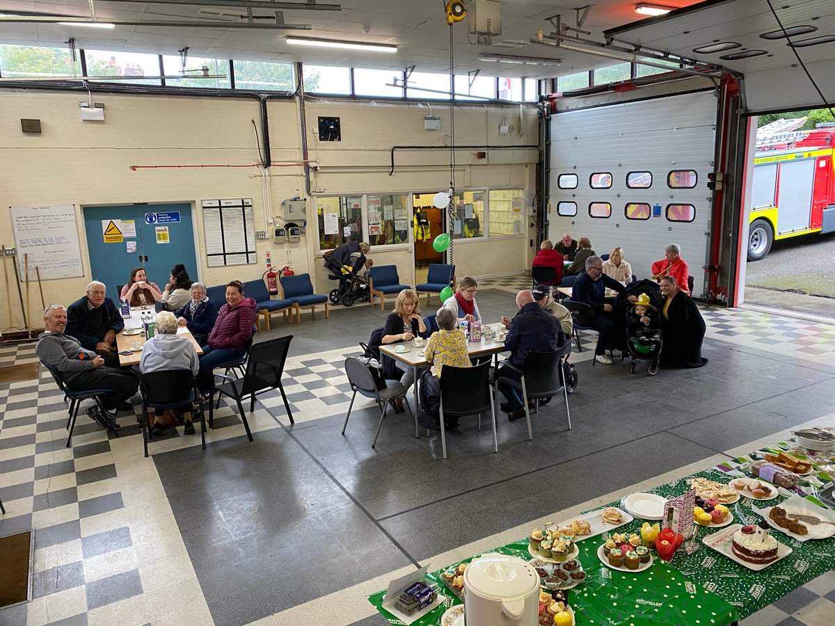 WilmslowFS's tweet photo. Still loads more home made cakes, teas and coffee available.  All raising money for MacMillan cancer support.  Come down for a brew with the crew, Fire/road safety advice, tours of the fire engine, raffles and loads more https://t.co/4mEqksBw4d