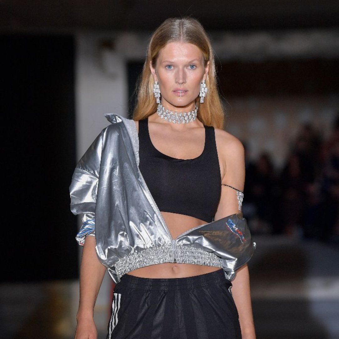 Messika High Jewelry Fashion Show: Strength, glamour and jewels take over Paris Fashion Week🙌🏻💍✨ Messika

#jewelry #fashion #style #paris #fashion week #npmagazine #glamour #jewels #messika