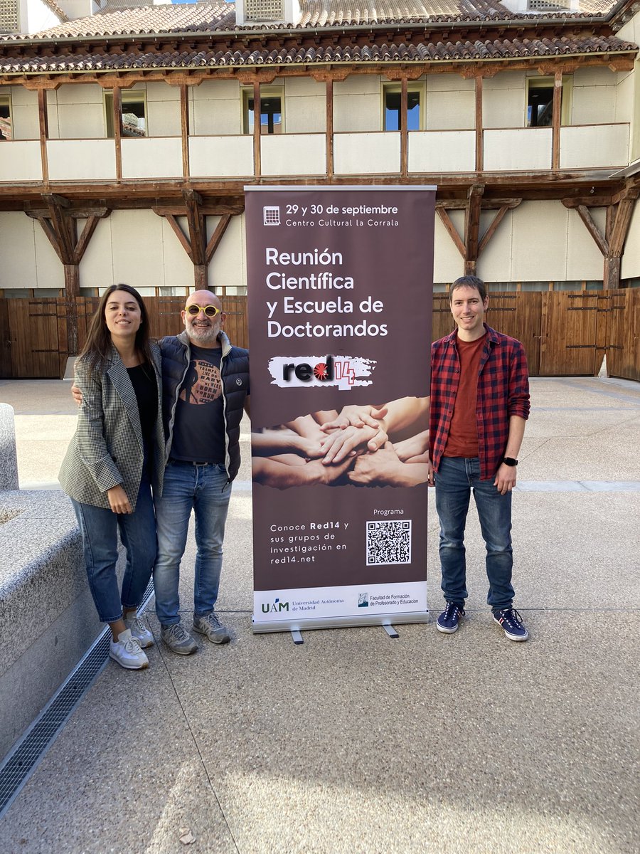 Buenos días! La Corrala <a href="/fuam_uam/">FundaciónUAM</a> la brigada del <a href="/OEPEproyecto/">OEPE</a> en la Escuela de Doctorado <a href="/Red14ECCSS/">Red14ECCSS</a> velando armas #juntossomosmas