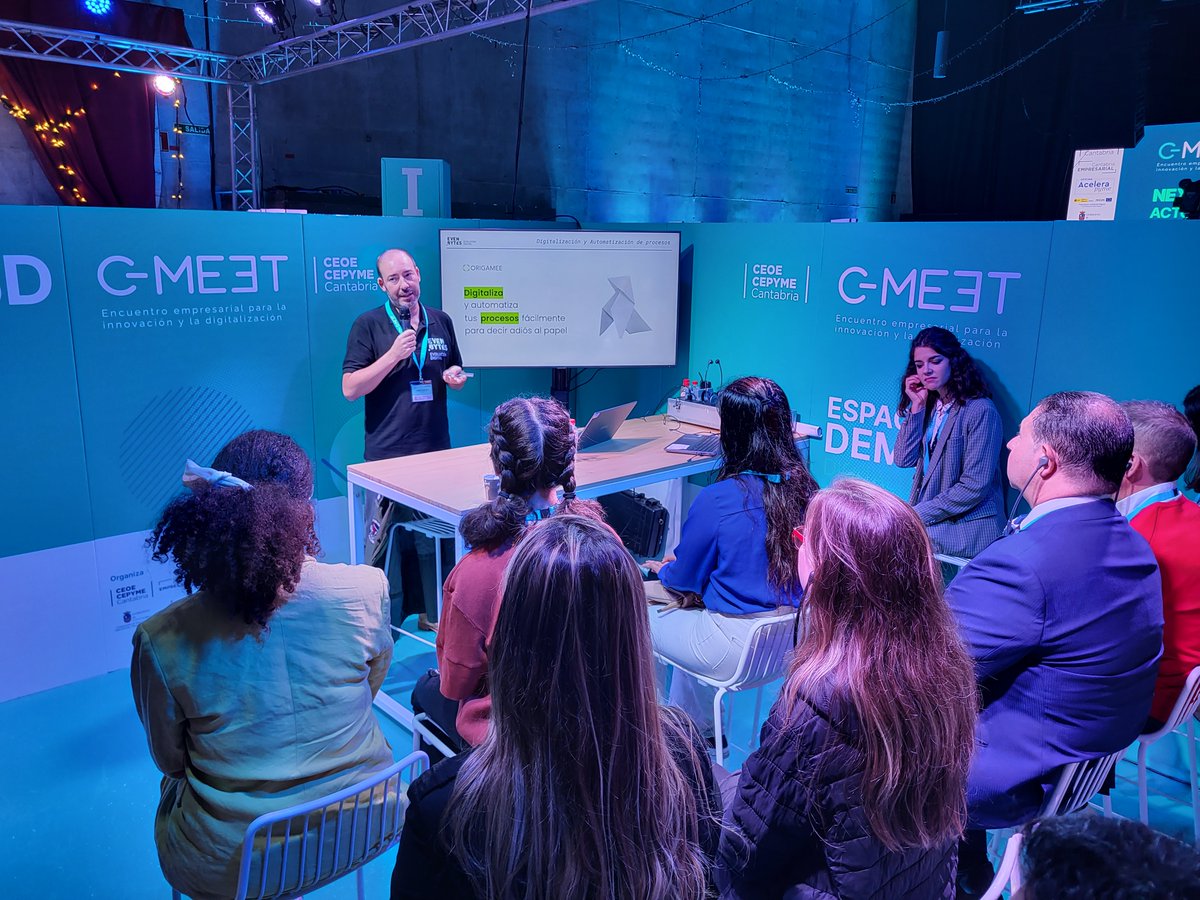 evenbytes's tweet photo. Durante el #CMeet, nuestro CEO, Jacinto Pelayo, impartió una charla sobre la automatización y digitalización de procesos. Destacó la importancia de que empresas como #Evenbytes sean vistas por otras industrias como compañeras de viaje en el camino hacia la #transformacióndigital. https://t.co/O75VyVqB62