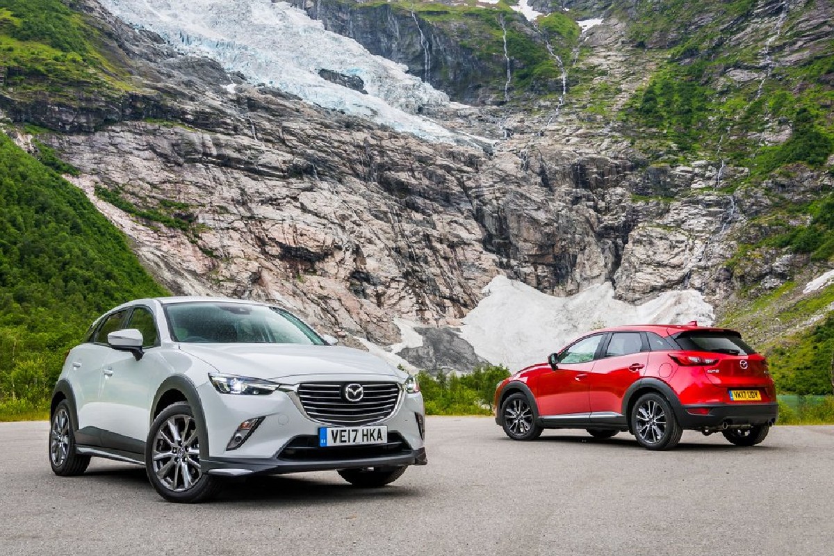 Mazda_UK's tweet photo. The results are in for the 2022 @whatcar #ReliabilitySurvey. Mazda CX-3 has placed in the top 10 of the overall ‘most reliable models’ with a rating of 99.1%.
Find your Approved Used CX-3 here: https://t.co/Dh3NECLSjY https://t.co/AjvDfuPtx8