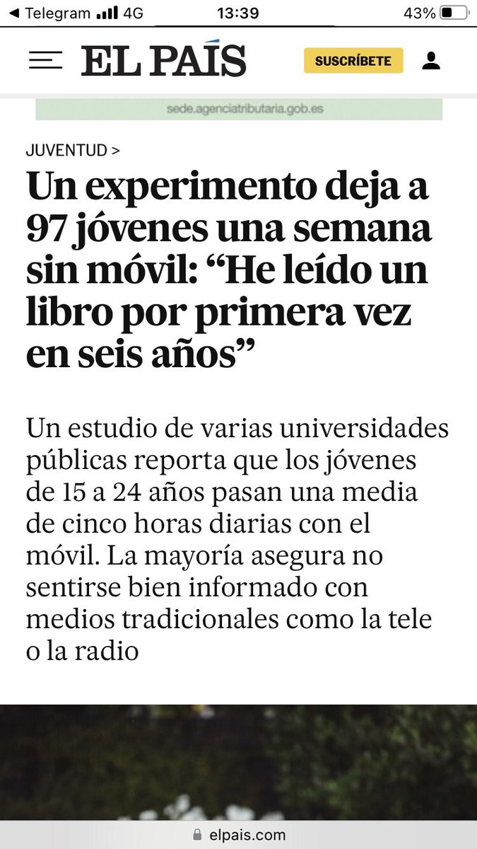 AxelTorres's tweet photo. Yo en los últimos veranos me he autoimpuesto usar el móvil solo diez minutos al día y la diferencia entre lo que leí entonces y lo que leo durante el año es abismal. Creo que es un tema más serio de lo que parece. https://t.co/R7CEhxdVEV