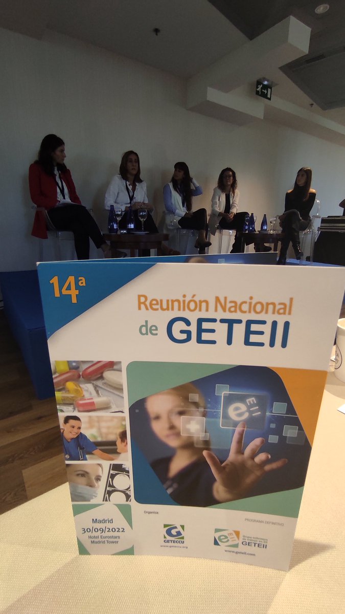 enferDianaMG's tweet photo. Increíble mesa redonda multidisciplinar en #geteii2022 Alimentación y abordaje global del paciente con #Eii Mitos y realidades.Que importante la presencia de equipos de #enfermeriadeEii + dietista-nutricionista un tándem necesario @GETEII #ibdnurse #nutricionyalimentacionconEii https://t.co/LZ9SgG4gn9