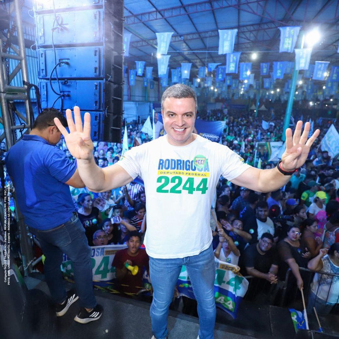 DelRodrigoSa's tweet photo. A vitória está cada vez mais próxima! No dia 02 de outubro vote certo!

Para Governador Wilson Lima 4️⃣4️⃣
Para Deputado Federal Rodrigo Sá 2️⃣2️⃣4️⃣4️⃣

#RodrigoDeSá2244 #TôcomRodrigoSá #RodrigoSá #DetranCidadão #CNHSocial #MotociclistaLegal #CNHnaEscola #Inclusão #Amazonas https://t.co/QmBHePIcSj