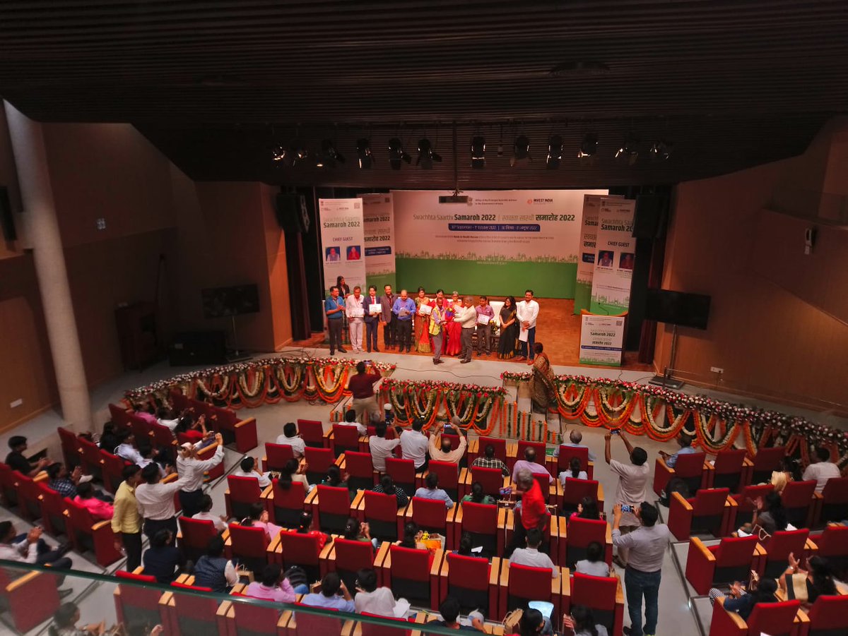 Edurafi's tweet photo. Last 2 days of #SwachhataSarathi fellowship. Big event @iitdelhi is happening, fellows sharing their 1yr's work. I shared my work on study of #microplastic using @TeamFoldscope. Thanks @kvijayraghavan n @himdaughter 4 conceptualising n starting it.Thks @PrinSciAdvGoI @investindia https://t.co/q2ozZFCcP8