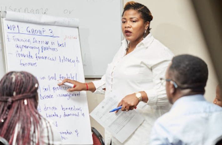 #Enterprise development &amp; #entrepreneurship by #youth &amp; #women critical to foster legume-based enterprises!

#National #prioritisation by #LEG4DEV Project of #research to #enable scaling of #legumes for #development in #Zambia.  

👉leg4dev.org