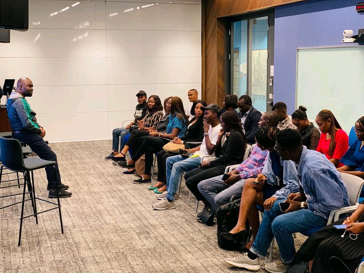 JANigeria's tweet photo. The cohort from Junior Achievement Nigeria #ViMP2022 was led by Oluwatobi Ogunlesi (@tobiogunlesi) Marketing and Communications Manager and Samuel Arowosafe (@OArowosafe), Assistant Manager, Marketing and Communications.

2/6 https://t.co/YUvdfQKqwQ