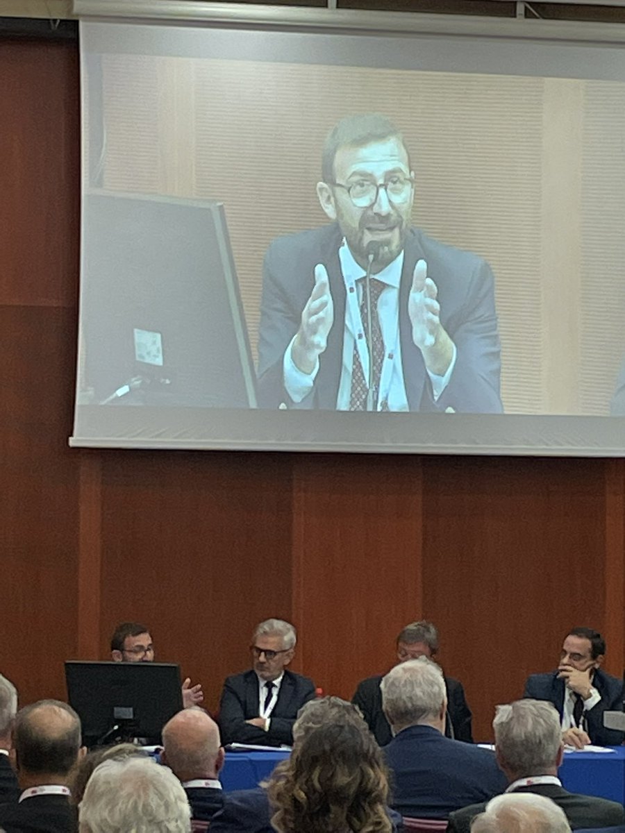 PaoloGuglielmin's tweet image. #NaplesShippingWeek Nella conferenza Port&amp;amp;ShippingTech Claudio Ferone di @PwC_Italia introduce i profili fiscali e lo stato di attuazione delle ZES