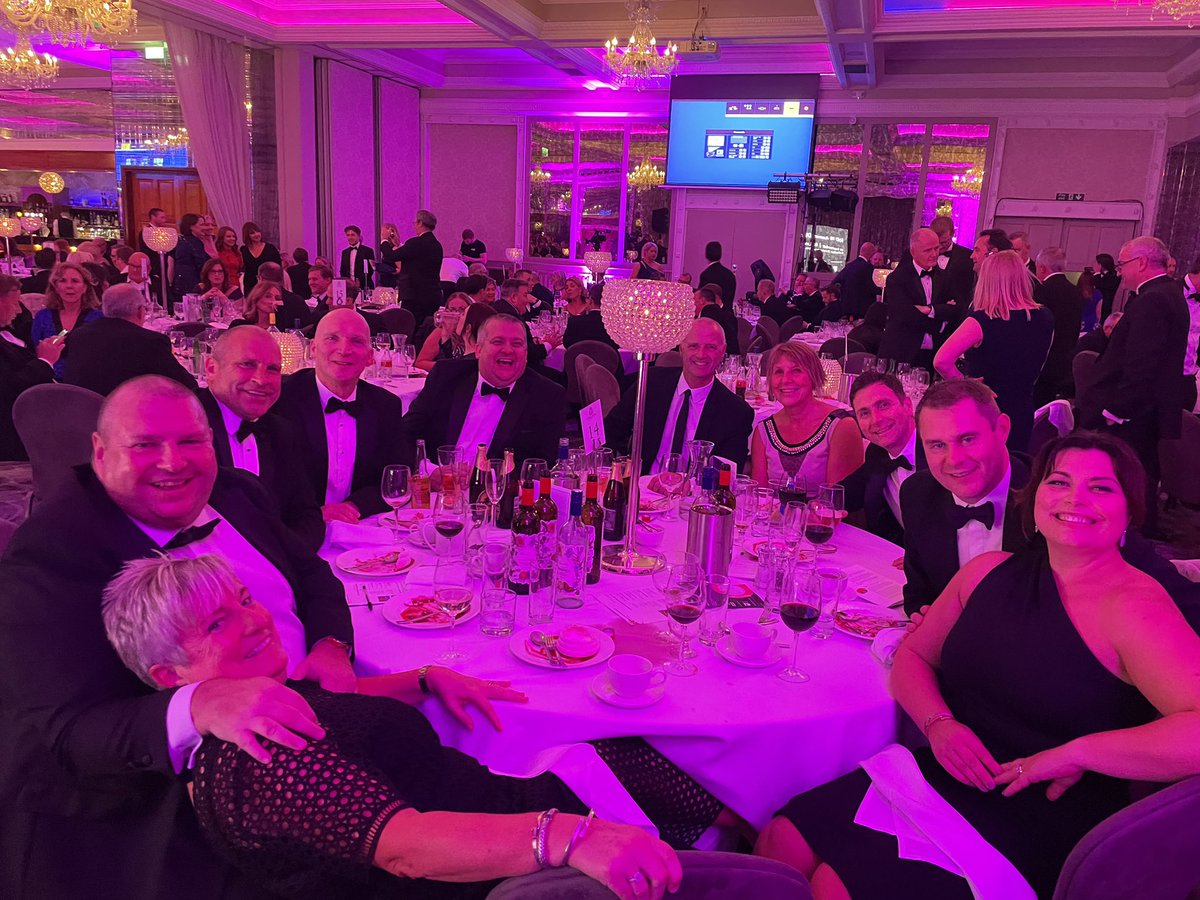 AbbeyBondLovis's tweet photo. ‘Grasp the opportunity that lays ahead’
Gordon Milligan Chair of @IoDNI
Team ABL delighted to attend last night’s @IoDNI Annual Dinner 2022
#IODAD22 https://t.co/wKJFmzq1My