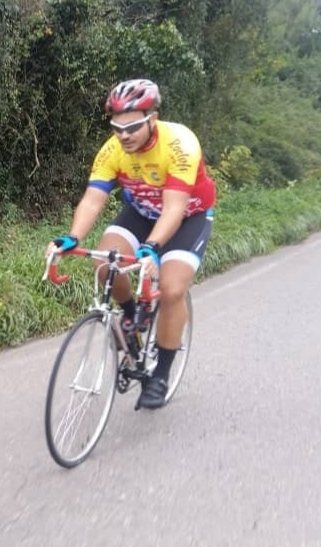 El Milhojas tweet media