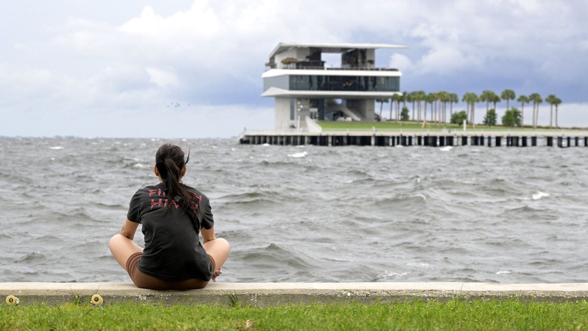 WFLA's tweet photo. Are supernatural forces protecting Tampa Bay from hurricanes? Probably not https://t.co/dAAiljm91d https://t.co/rLmrHCj6P1